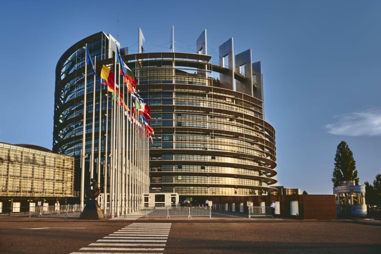 european-parliament-building-strasbourg-france-with-clear-blue-sky-background